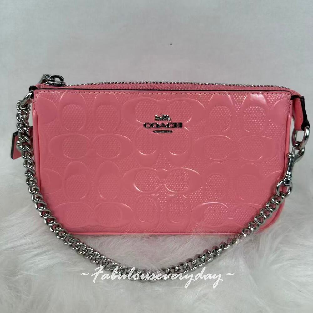 Coach Nolita 19 In Signature Leather With Heart Charm Clutch Wristlet CCZ27 Pink - Picture 2 of 8